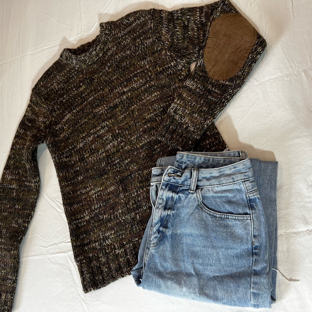 Cozy H&M Multicolor Knit Wool Elbow Parch  Sweater size M